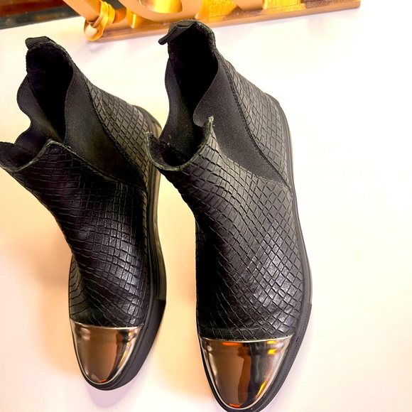 Poltrona Frau Shoes - Frau shoes for women